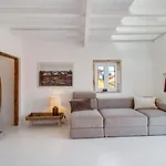 Cosy Duplex Rooftoop W/ Ac | By Airnest