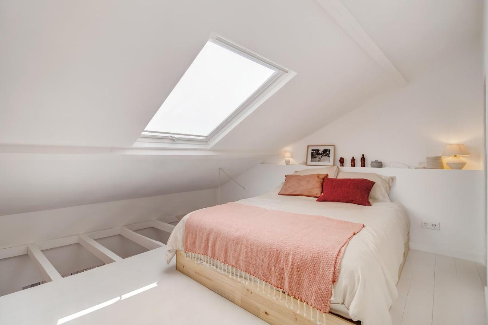 Cosy Duplex Rooftoop W/ Ac | By Airnest Apartment