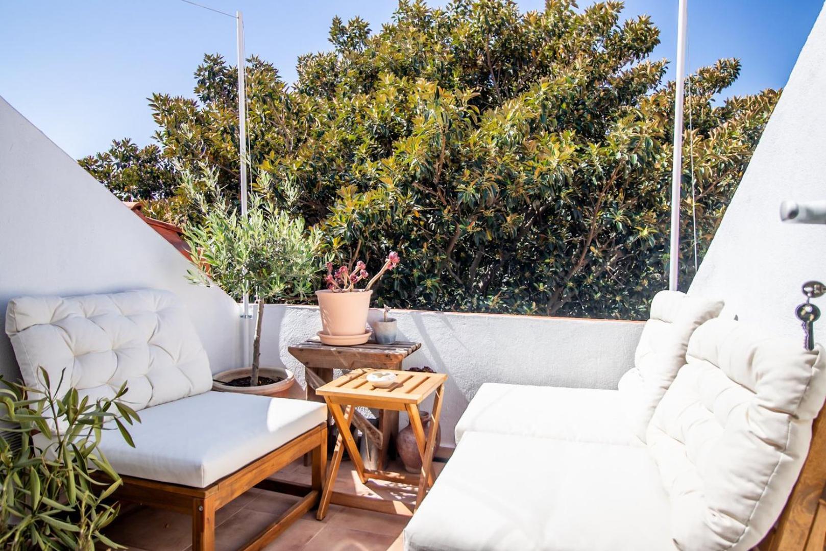Apartment Cosy Duplex Rooftoop W/ Ac | By Airnest