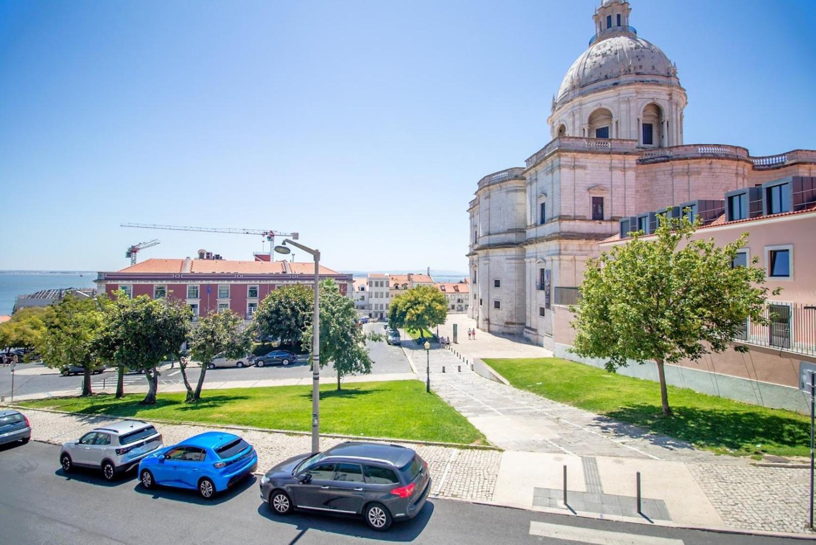 Cosy Duplex Rooftoop W/ Ac | By Airnest Apartment Lissabon